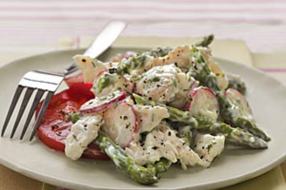 Chicken Salad with Asparagus and Creamy Dill Dressing