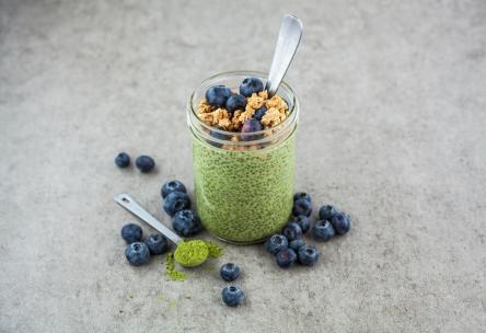 Matcha chia pudding